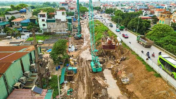 Thành phố yêu cầu các chủ đầu tư tập trung tháo gỡ khó khăn về giải phóng mặt bằng. Thành phố yêu cầu các chủ đầu tư tập trung tháo gỡ khó khăn về giải phóng mặt bằng.