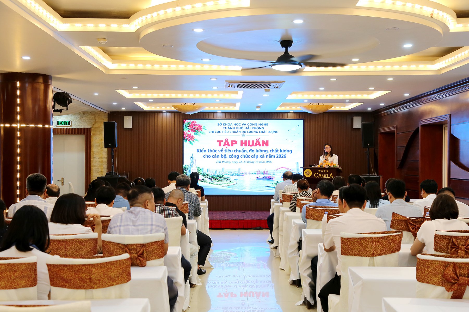 Quang. cảnh hội nghị. Quang. cảnh hội nghị.