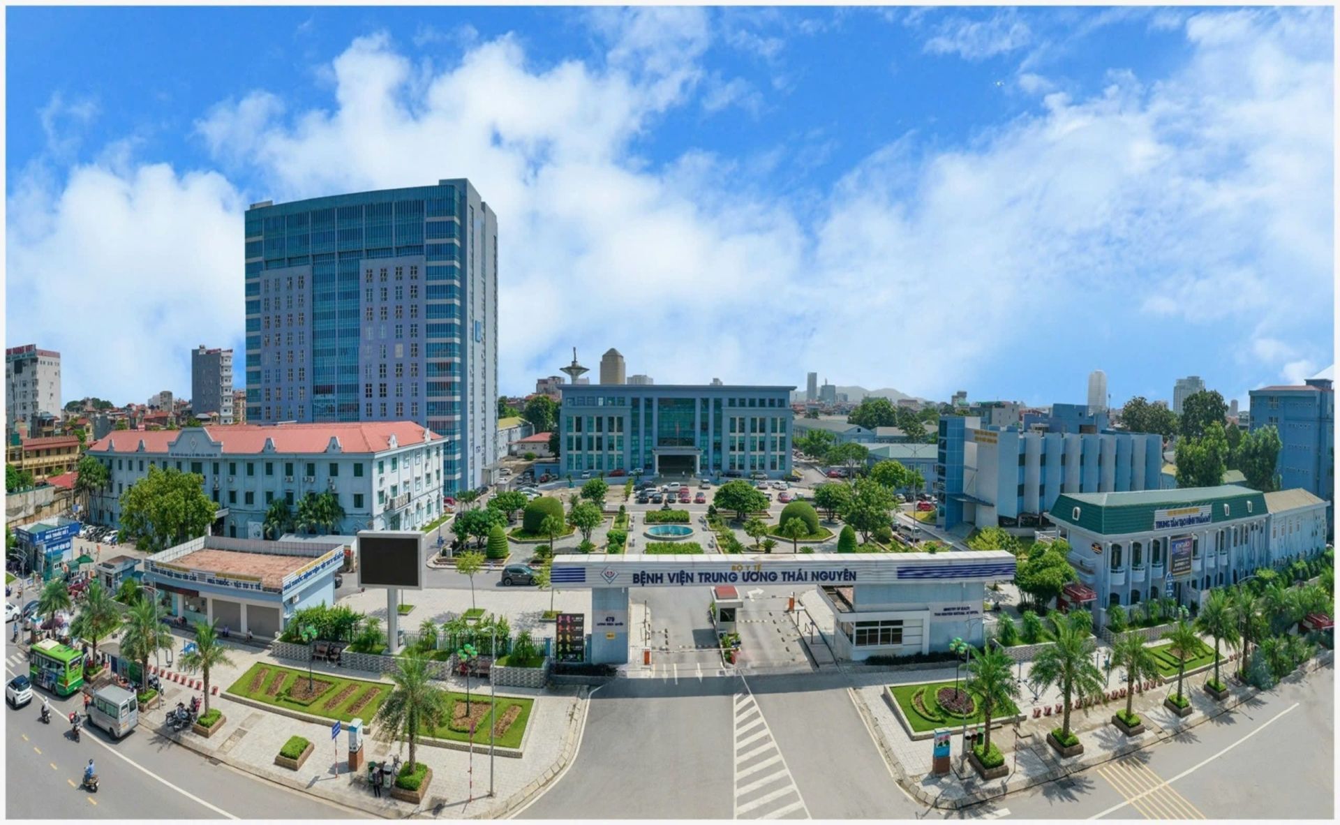Bệnh viện Trung ương Thái Nguyên tọa lạc tại số 479 - Đường Lương Ngọc Quyến - Phường Phan Đình Phùng - Tỉnh Thái Nguyên Bệnh viện Trung ương Thái Nguyên tọa lạc tại số 479 - Đường Lương Ngọc Quyến - Phường Phan Đình Phùng - Tỉnh Thái Nguyên