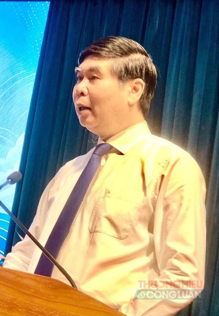 &Ocirc;ng L&acirc;m Hải Giang ph&aacute;t biểu khai mạc Ng&agrave;y hội ĐMST.
