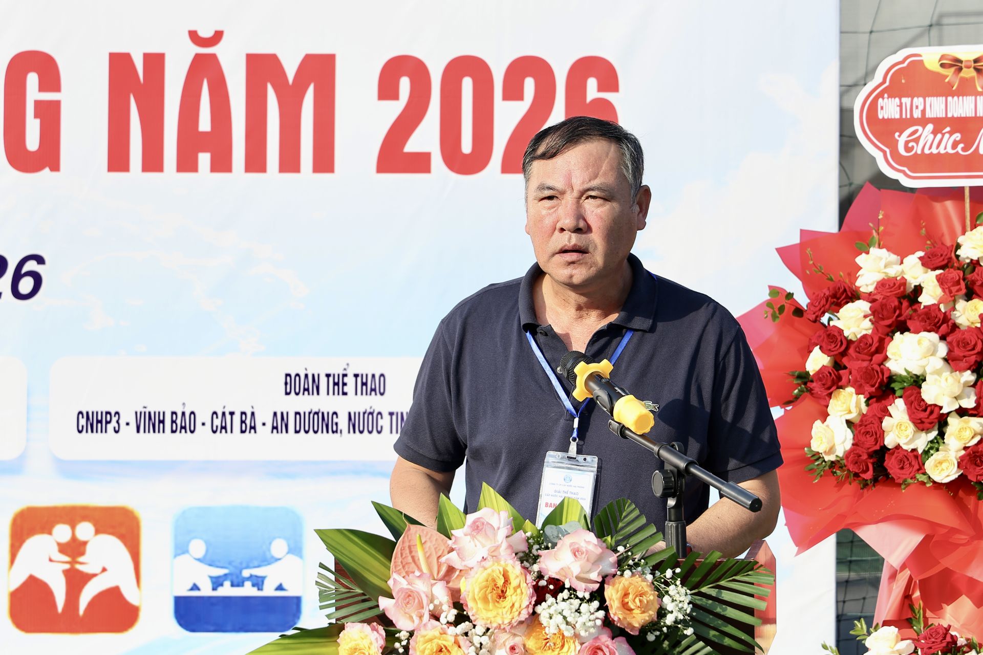 Đồng chí Trần Văn Dương, Tổng Giám đốc Công ty CP Cấp nước Hải Phòng phát biểu chào mừng. Đồng chí Trần Văn Dương, Tổng Giám đốc Công ty CP Cấp nước Hải Phòng phát biểu chào mừng.