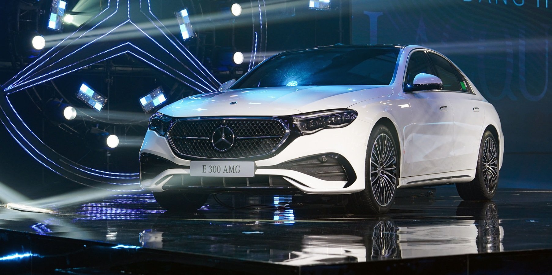 Mercedes-Benz ưu ti&ecirc;n c&ocirc;ng nghệ PHEV hơn EREV
