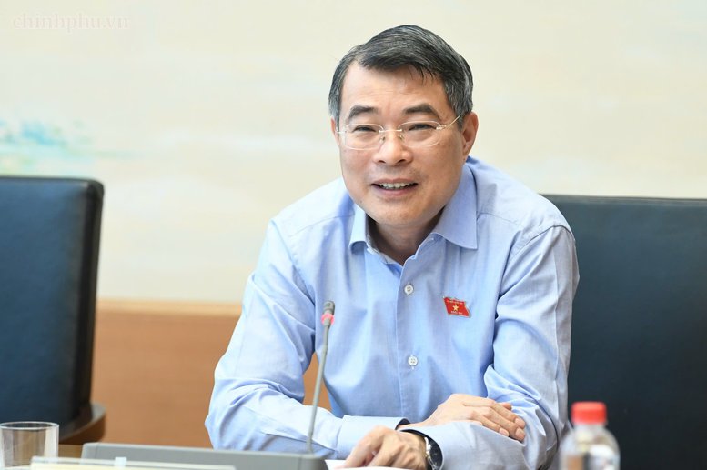 Đối với dự &aacute;n Luật An to&agrave;n thực phẩm (sửa đổi), Thủ tướng n&ecirc;u r&otilde;, tinh thần chung l&agrave; n&acirc;ng cao hiệu lực, hiệu quả quản l&yacute; v&agrave; bảo đảm an to&agrave;n thực phẩm - Ảnh: chinhphu.vn/Nhật Bắc