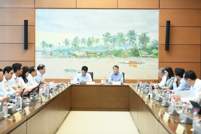 Người đứng đầu Ch&iacute;nh phủ cho biết, dự thảo luật sẽ được nghi&ecirc;n cứu tiếp thu đầy đủ &yacute; kiến của c&aacute;c vị đại biểu - Ảnh: chinhphu.vn/Nhật Bắc