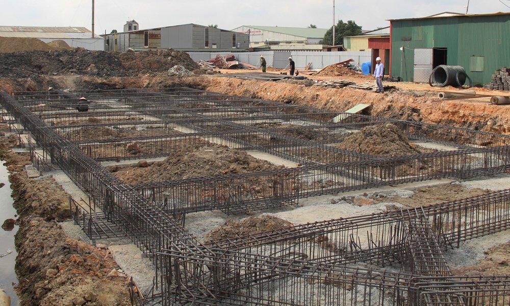 Thi công phần móng và ghép cốt thép tại công trình nhà thờ Ngô Thôn. Thi công phần móng và ghép cốt thép tại công trình nhà thờ Ngô Thôn.