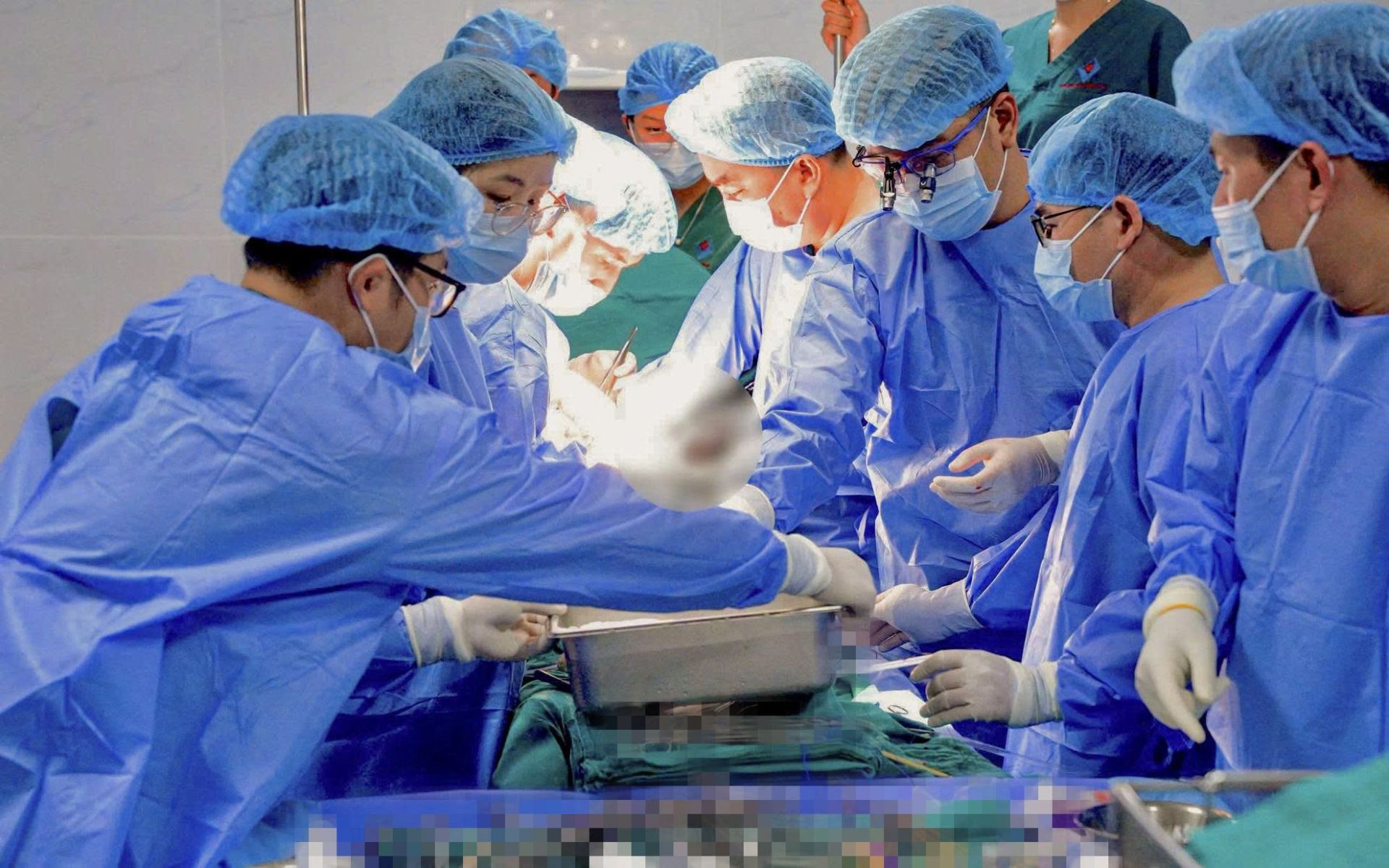 ca ghép thận ứng dụng công nghệ LifePort tại BVTW Huế ca ghép thận ứng dụng công nghệ LifePort tại BVTW Huế