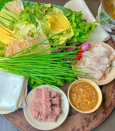 Món ăn cũng có một nét thú vị. Món ăn cũng có một nét thú vị.