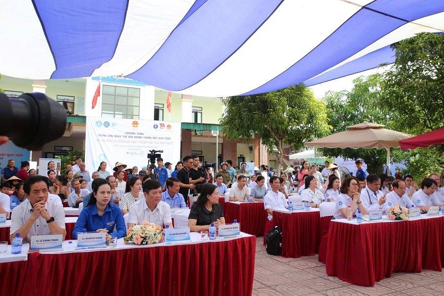 C&aacute;c đại biểu tham dự chương tr&igrave;nh