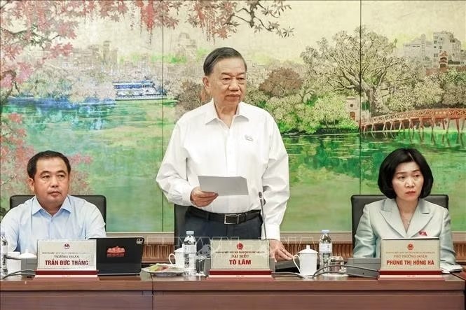 Tổng Bí thư, Chủ tịch nước Tô Lâm, đại biểu Quốc hội TP Hà Nội phát biểu. Ảnh: Doãn Tấn/TTXVN Tổng Bí thư, Chủ tịch nước Tô Lâm, đại biểu Quốc hội TP Hà Nội phát biểu. Ảnh: Doãn Tấn/TTXVN