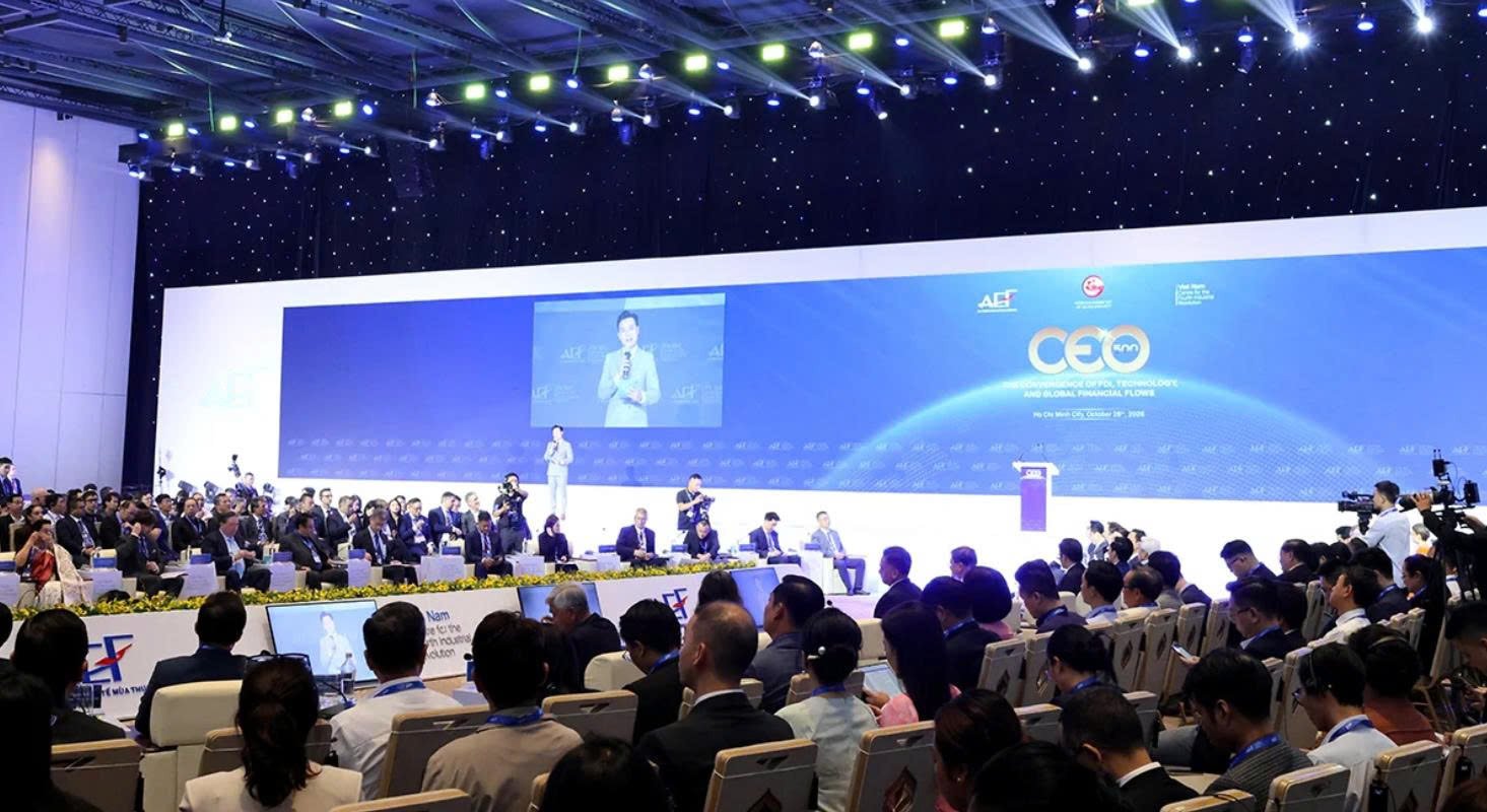 To&agrave;n cảnh chương tr&igrave;nh CEO 500 trong khu&ocirc;n khổ Diễn đ&agrave;n Kinh tế M&ugrave;a thu 2026.