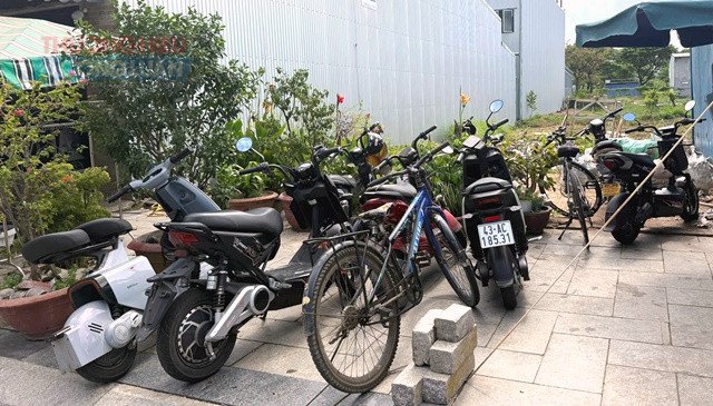 Học sinh THCS đi xe điện: Cấm hay quản lý đúng? - Hình 1