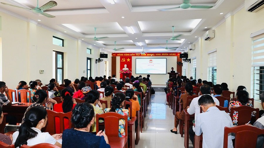 Quang cảnh hội nghị. Quang cảnh hội nghị.