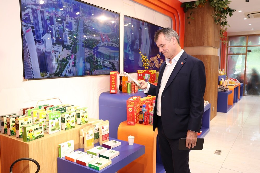 Mở rộng FTA tạo thêm thị trường, nhưng doanh nghiệp cần xác định đúng phân khúc và nhu cầu khách hàng để biến cơ hội thành đơn hàng. Mở rộng FTA tạo thêm thị trường, nhưng doanh nghiệp cần xác định đúng phân khúc và nhu cầu khách hàng để biến cơ hội thành đơn hàng.