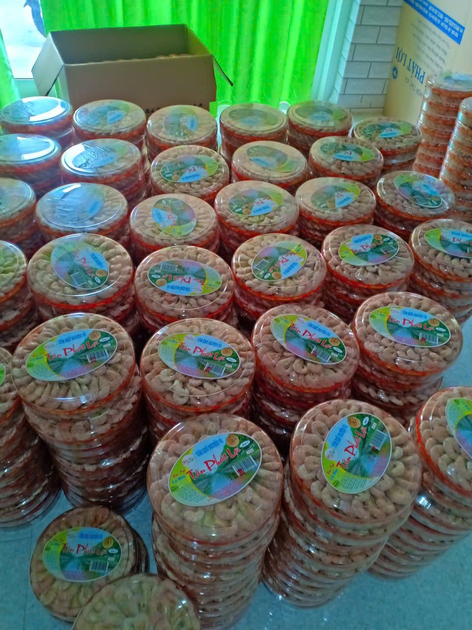 Tôm khô nguyên vỏ Tân Phát Lợi: Giá trị đặc sản Cà Mau, niềm tự hào kinh tế tập thể Tôm khô nguyên vỏ Tân Phát Lợi: Giá trị đặc sản Cà Mau, niềm tự hào kinh tế tập thể