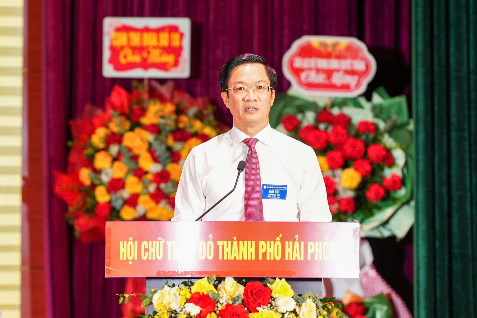 Đồng chí Phó Bí thư Thành ủy Phạm Văn Lập phát biểu chỉ đạo tại Đại hội. Đồng chí Phó Bí thư Thành ủy Phạm Văn Lập phát biểu chỉ đạo tại Đại hội.