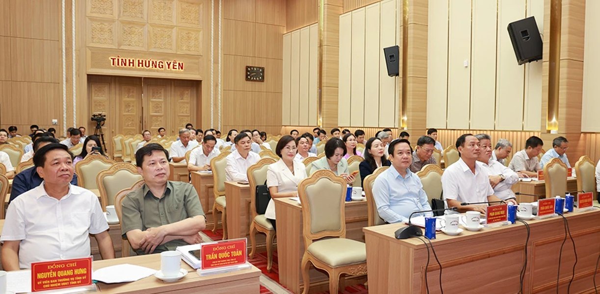 Tỉnh Hưng Yên thống nhất thông qua Chủ trương đầu tư xây dựng 2 tuyến đường Tỉnh Hưng Yên thống nhất thông qua Chủ trương đầu tư xây dựng 2 tuyến đường