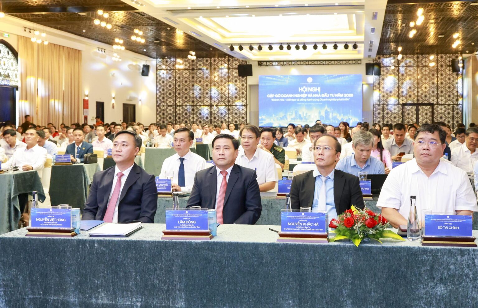 Hội nghị &ldquo;Gặp gỡ doanh nghiệp v&agrave; nh&agrave; đầu tư năm 2026&rdquo; do UBND tỉnh Kh&aacute;nh H&ograve;a tổ chức