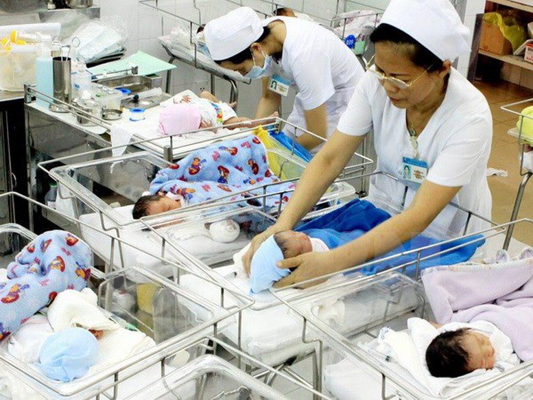 Chính sách hỗ trợ sinh đủ hai con trước 35 tuổi nhằm khuyến khích duy trì mức sinh thay thế tại Hà Nội. Chính sách hỗ trợ sinh đủ hai con trước 35 tuổi nhằm khuyến khích duy trì mức sinh thay thế tại Hà Nội.