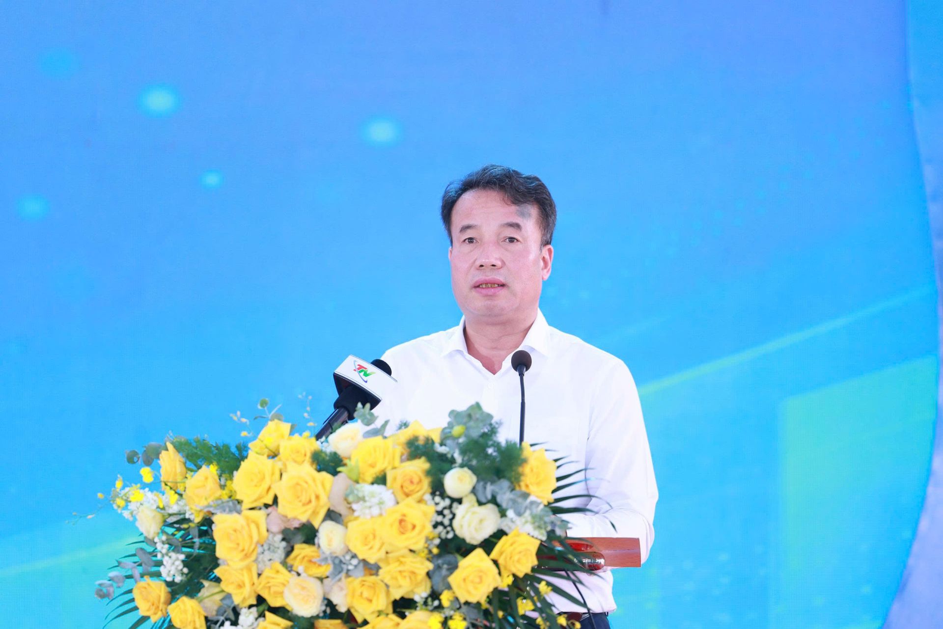 Ông Nguyễn Thế Mạnh - Phó Bí thư Tỉnh ủy, Chủ tịch UBND tỉnh Thái Nguyên phát biểu tại buổi lễ Ông Nguyễn Thế Mạnh - Phó Bí thư Tỉnh ủy, Chủ tịch UBND tỉnh Thái Nguyên phát biểu tại buổi lễ