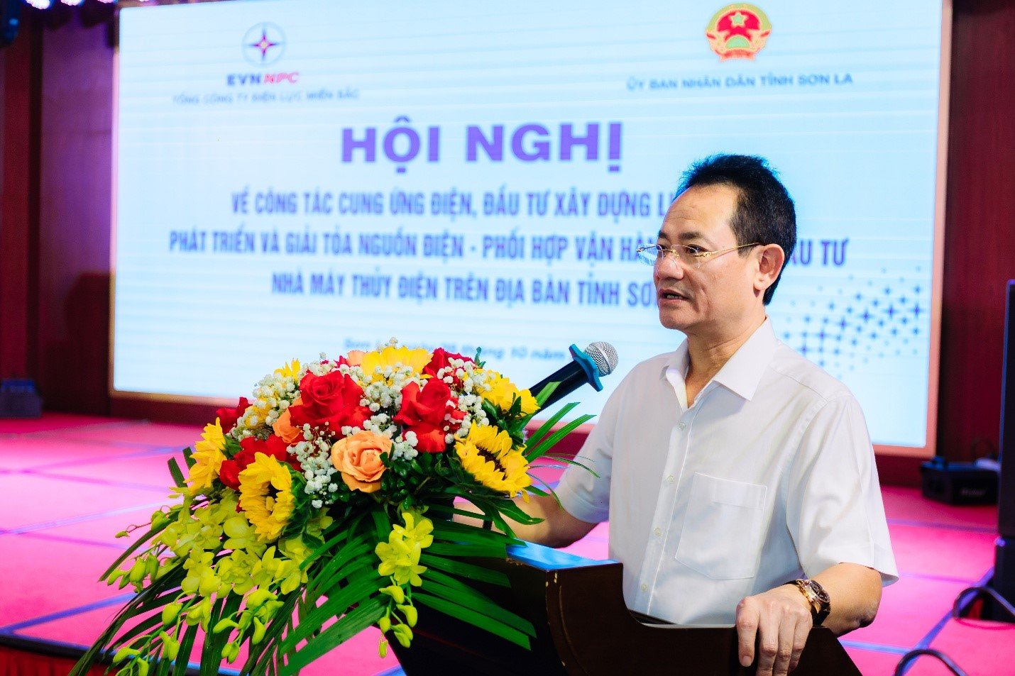 Tổng Giám đốc EVNNPC Nguyễn Đức Thiện phát biểu khai mạc Hội nghị Tổng Giám đốc EVNNPC Nguyễn Đức Thiện phát biểu khai mạc Hội nghị