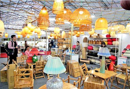 H&agrave; Nội hỗ trợ cơ sở c&ocirc;ng nghiệp n&ocirc;ng th&ocirc;n đổi mới c&ocirc;ng nghệ, n&acirc;ng cao chất lượng sản phẩm v&agrave; mở rộng thị trường.