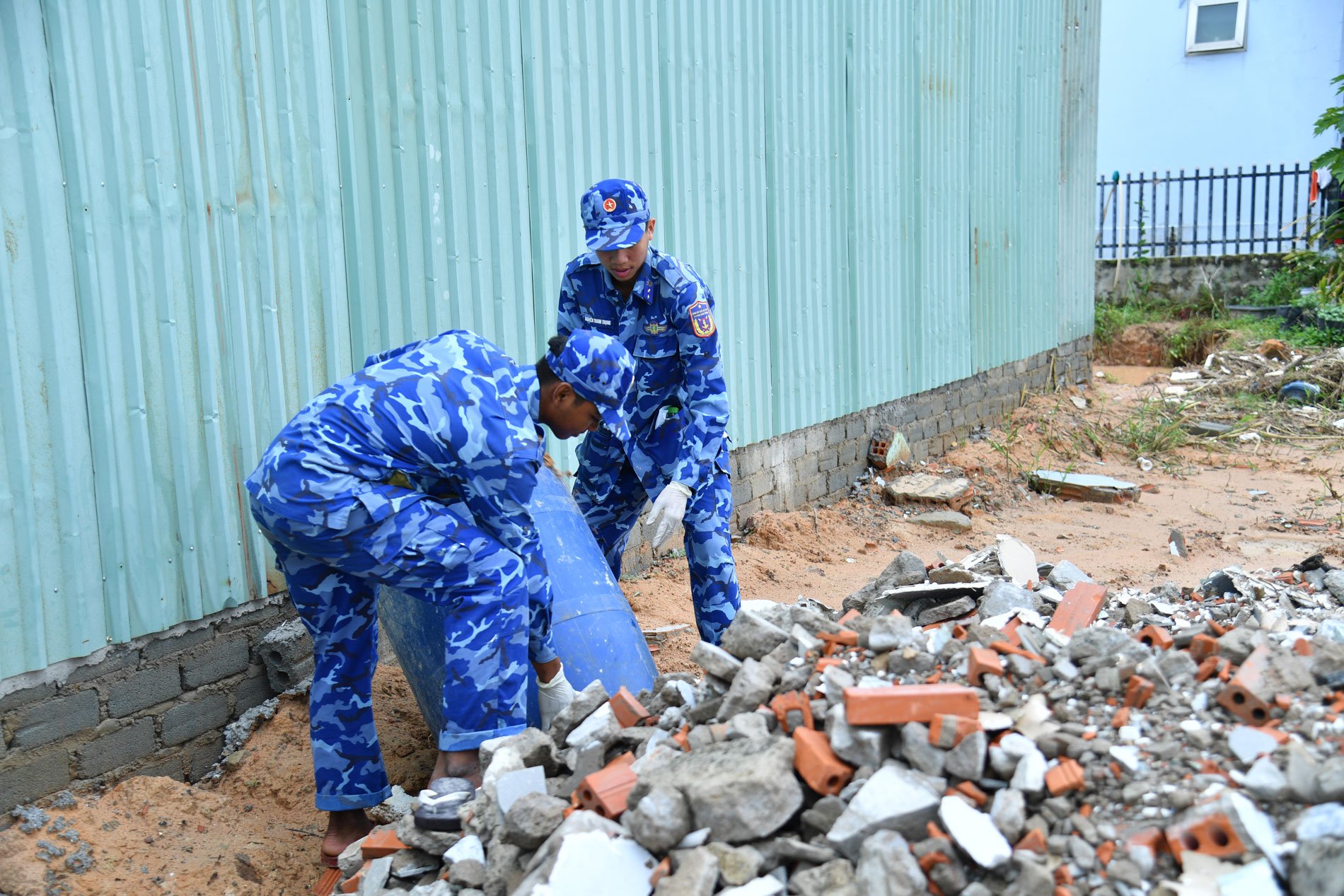 Bộ Tư lệnh Vùng Cảnh sát biển 4 tích cực phòng chống sốt xuất huyết trên địa bàn đặc khu Phú Quốc - Hình 1