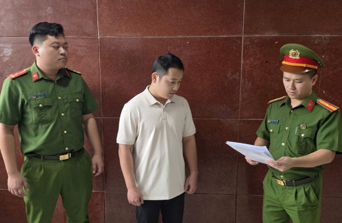 Cơ quan Cảnh sát điều tra, Công an tỉnh Quảng Ninh khởi tố vụ án, khởi tố bị can đối với đối tượng làm giả game online. Ảnh: conganquangninh.gov.vn Cơ quan Cảnh sát điều tra, Công an tỉnh Quảng Ninh khởi tố vụ án, khởi tố bị can đối với đối tượng làm giả game online. Ảnh: conganquangninh.gov.vn