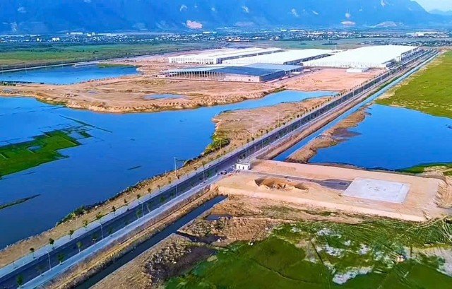 dự án Nhà máy thép VinMetal Hà Tĩnh quy mô gần 80.000 tỷ đồng tại Khu kinh tế Vũng Áng. dự án Nhà máy thép VinMetal Hà Tĩnh quy mô gần 80.000 tỷ đồng tại Khu kinh tế Vũng Áng.