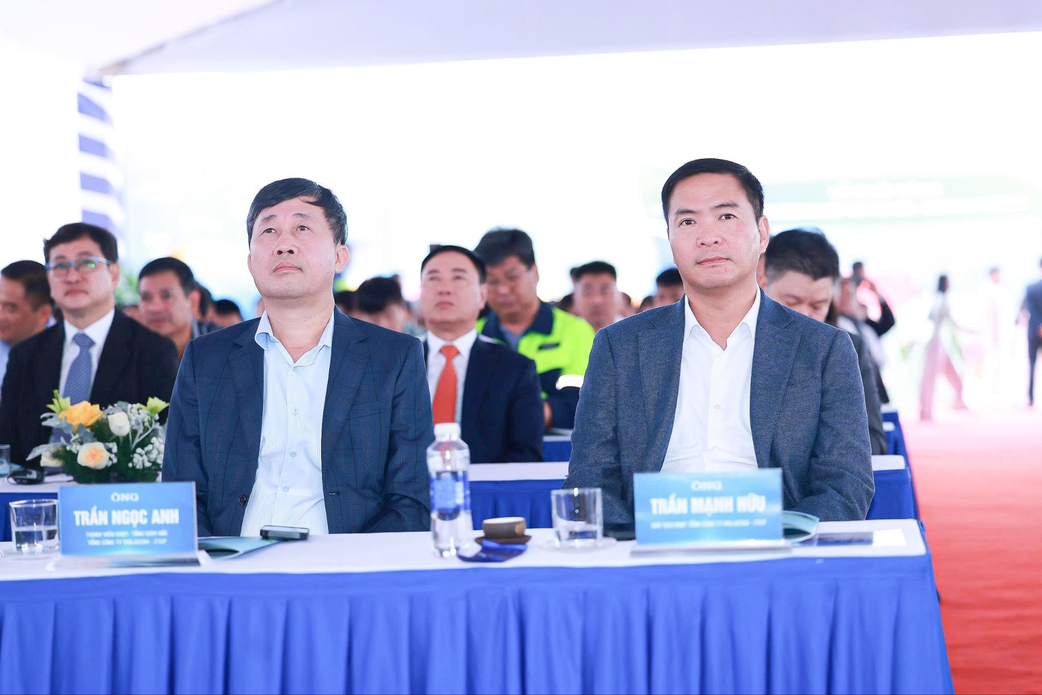 Các đại biểu tham dự lễ khởi công Các đại biểu tham dự lễ khởi công