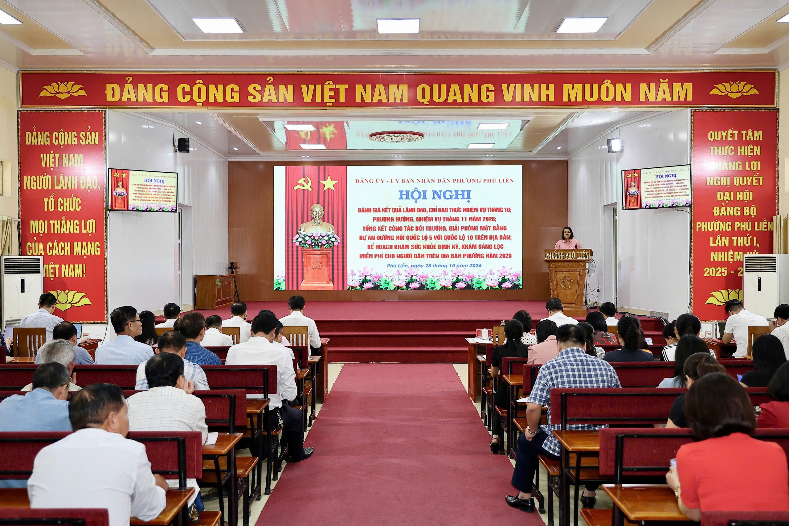 Quang cảnh Hội nghị. Quang cảnh Hội nghị.