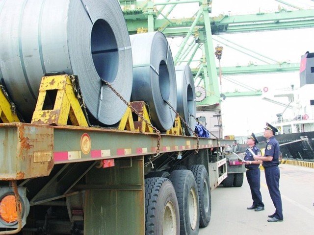 Thép giảm, xuất khẩu Hà Tĩnh chịu sức ép về đích. Thép giảm, xuất khẩu Hà Tĩnh chịu sức ép về đích.
