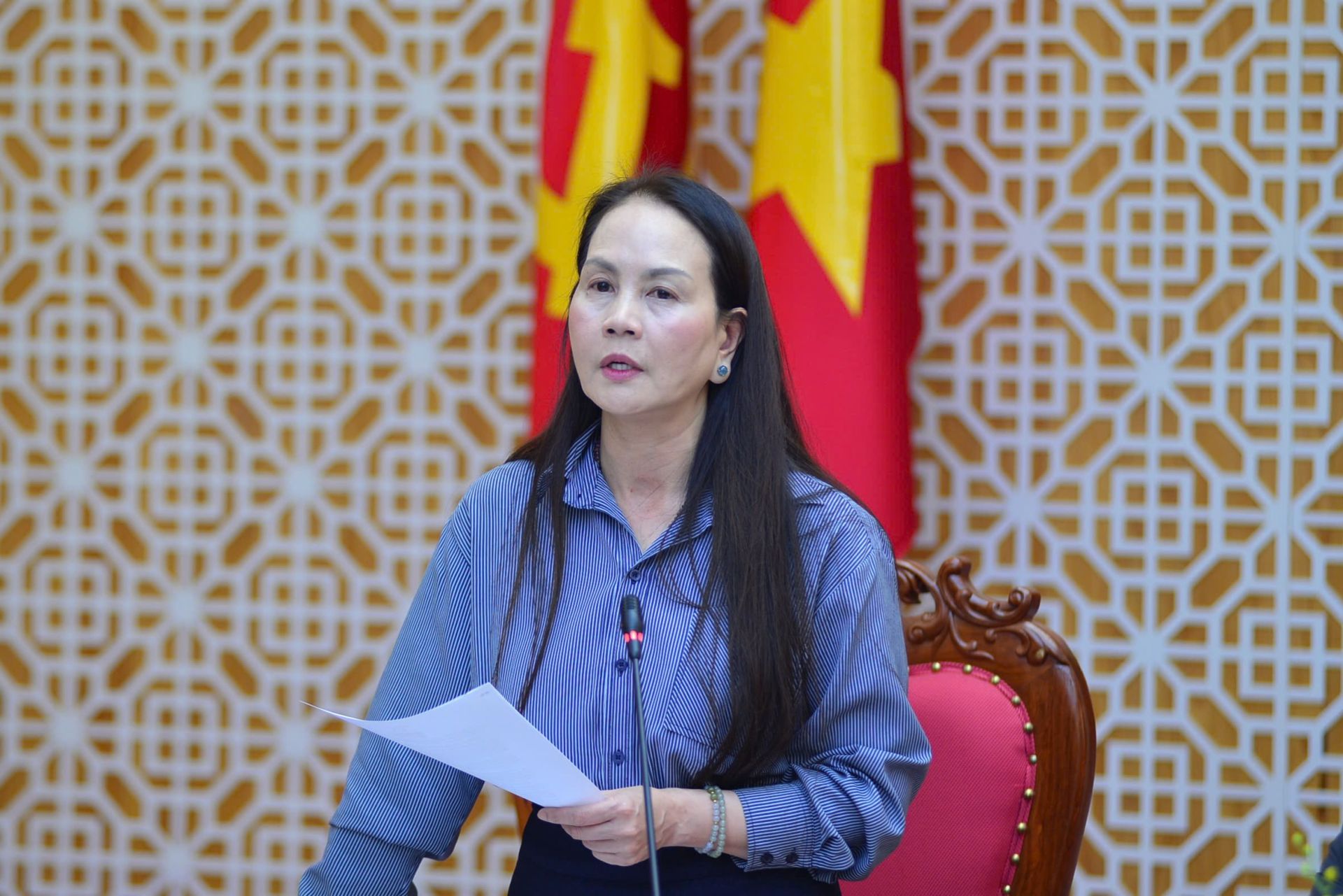 B&agrave; Nguyễn Thị B&iacute;ch Ngọc, Ph&oacute; Gi&aacute;m đốc Sở Văn h&oacute;a, Thể thao v&agrave; Du lịch tỉnh L&acirc;m Đồng ph&aacute;t biểu tại họp b&aacute;o.