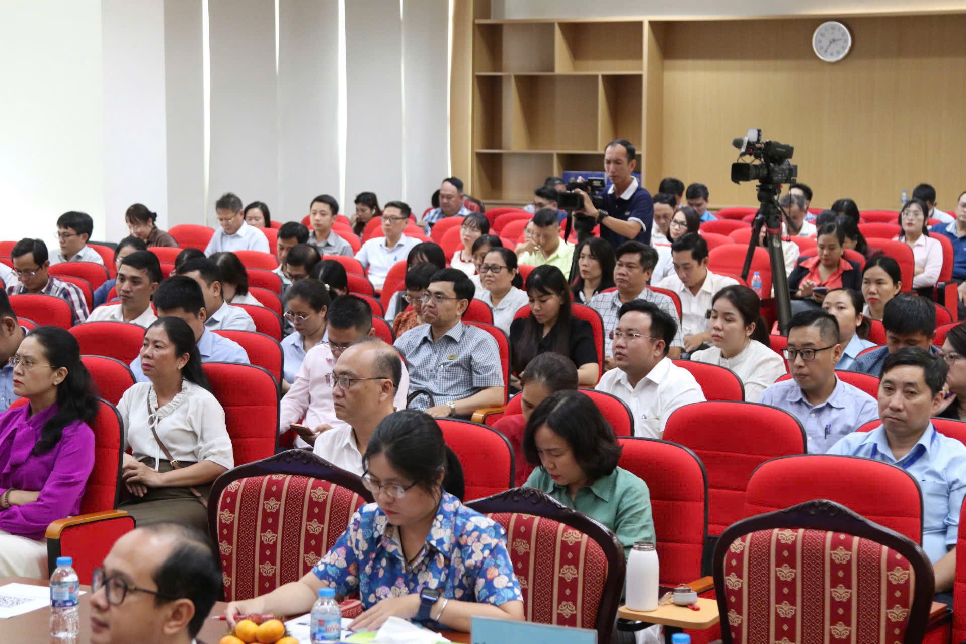 TP.HCM: Đưa Luật Phát triển đô thị vào cuộc sống từ thành phố đến cơ sở - Hình 2