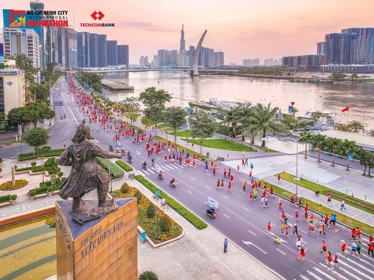 Giải Marathon Quốc tế TP.HCM Techcombank M&ugrave;a thứ 9 sẽ diễn ra từ ng&agrave;y 04&ndash;06/12/2026, dự kiến ch&agrave;o đ&oacute;n hơn 24.000 vận động vi&ecirc;n trong nước v&agrave; quốc tế (Ảnh minh họa)
