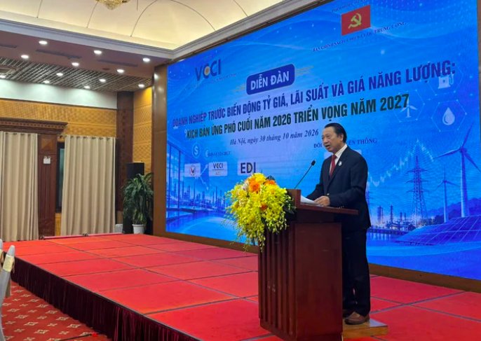 Ông Nguyễn Quang Vinh, Phó Chủ tịch, Liên đoàn Thương mại và Công nghiệp Việt Nam phát biểu khai mạc sự kiện. Ông Nguyễn Quang Vinh, Phó Chủ tịch, Liên đoàn Thương mại và Công nghiệp Việt Nam phát biểu khai mạc sự kiện.