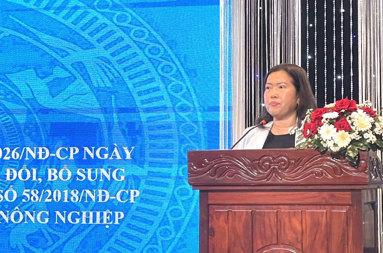 Bà Nguyễn Thị Ngọc Điệp, Phó Chủ tịch UBND TP. Cần Thơ phát biểu với Hội nghị Bà Nguyễn Thị Ngọc Điệp, Phó Chủ tịch UBND TP. Cần Thơ phát biểu với Hội nghị