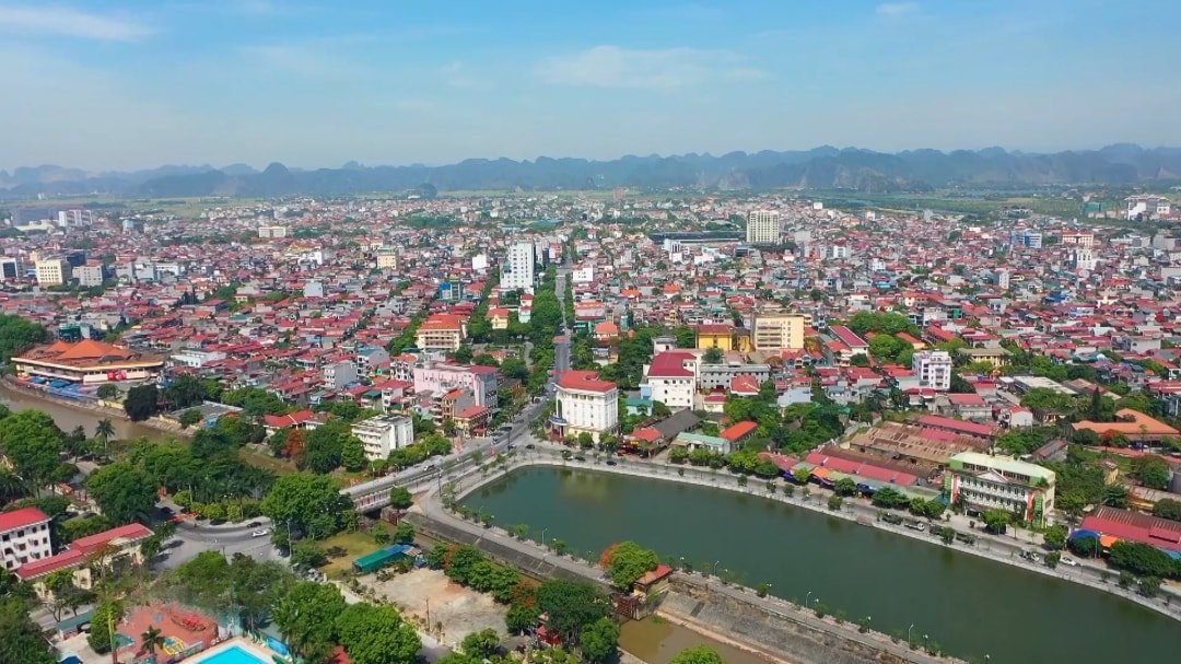 Một góc đô thị Ninh Bình nhìn từ trên cao. Ảnh: Báo Ninh Bình. Một góc đô thị Ninh Bình nhìn từ trên cao. Ảnh: Báo Ninh Bình.