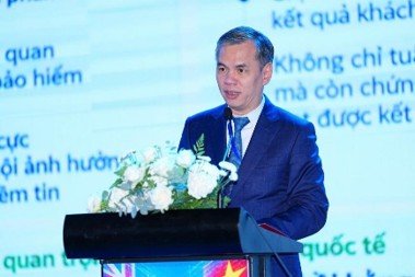 Ông Đào Trung Kiên nhấn mạnh về yếu tố xây dựng niềm tin và đặt khách hàng làm trung tâm Ông Đào Trung Kiên nhấn mạnh về yếu tố xây dựng niềm tin và đặt khách hàng làm trung tâm
